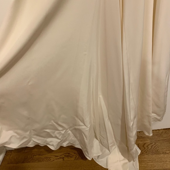Nicole Miller Annabel Wedding Gown Size 12 Off White Beaded Silk $2k Originally! - Picture 14 of 14